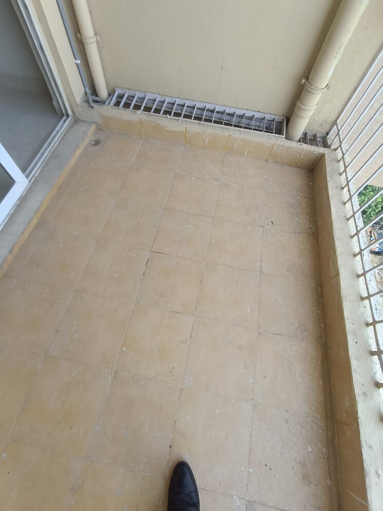 Balcony, tashee-capital-gateway 2 Bedroom 1295 Sq.Ft. Apartment In Sector 111 Gurgaon 9262939