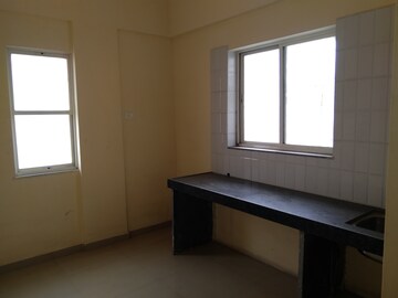 Room in 1 BHK Builder Floor at Narhe – for Rent