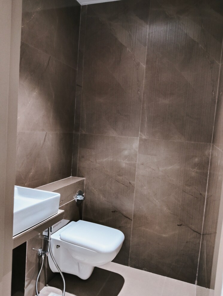 Bathroom, arkade-vistas 3 Bedroom 1060 Sq.Ft. Apartment In Goregaon East Mumbai 9262916