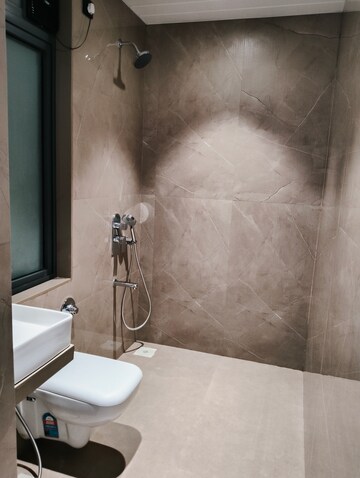 Bathroom in 3 BHK Apartment at Arkade Vistas, Goregaon East – for Sale