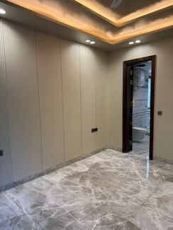 3 BHK + Pooja Room,Servant Room Builder Floor For Sale in New Rajinder Nagar
