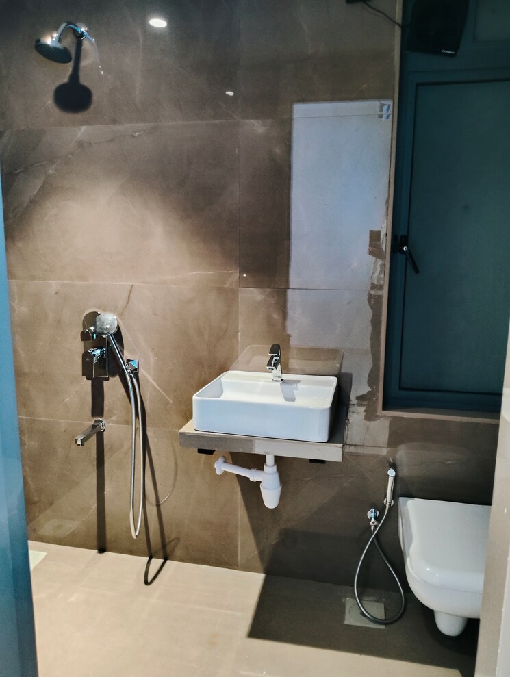 Bathroom, arkade-vistas 3 Bedroom 1060 Sq.Ft. Apartment In Goregaon East Mumbai 9262916