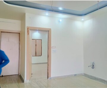 Room in  Office Space at Gomti Nagar – for Rent