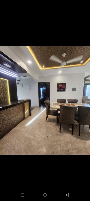 Team Area in 3.5 BHK Apartment at Hiranandani Meadows, Manpada – for Rent