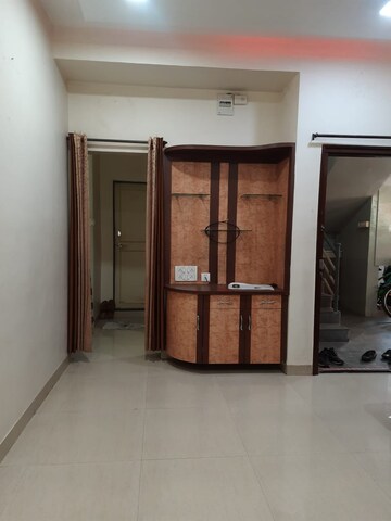 Room in 1 BHK Apartment at Wadgaon Sheri – for Rent