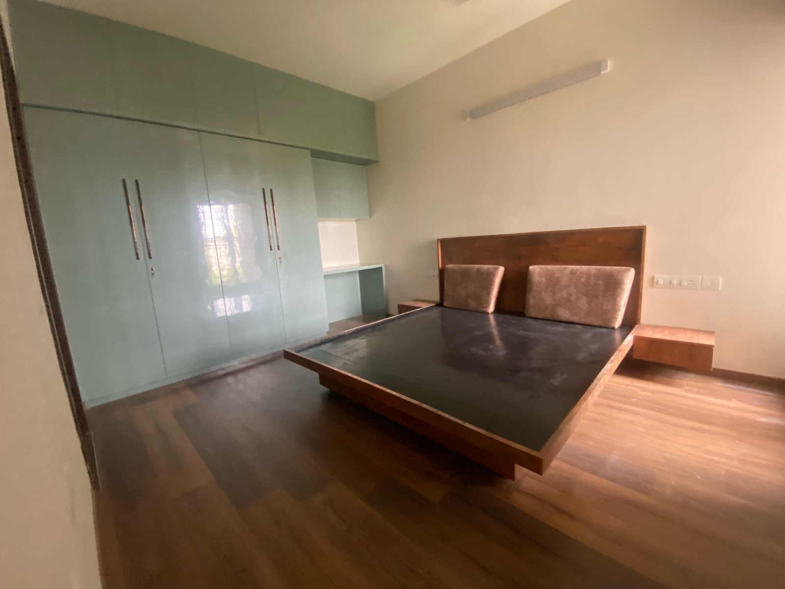 3 BHK Apartment For Rent in Century Horizon