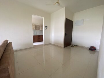 Room in 3 BHK Apartment at Century Horizon, Jakkuru – for Rent