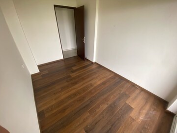 Room in 3 BHK Apartment at Century Horizon, Jakkuru – for Rent