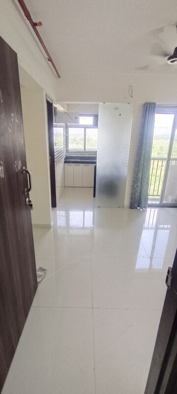 Room in 1 BHK Apartment at JVM Aroma, Kasarvadavali – for Rent