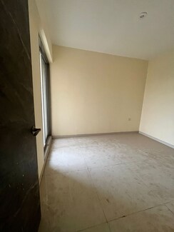 3 BHK Apartment For Sale in Oyster Saket City