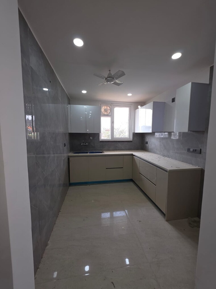 Kitchen, saket 3 Bedroom 1500 Sq.Ft. Independent House In Saket Delhi 9263122