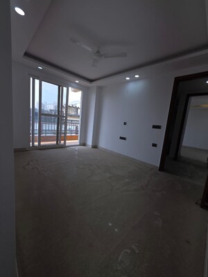 Room in 3 BHK Independent House at Saket – for Sale