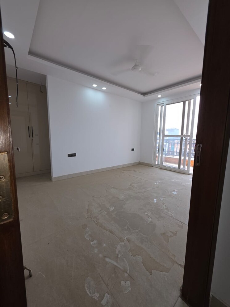 Room, saket 3 Bedroom 1500 Sq.Ft. Independent House In Saket Delhi 9263122