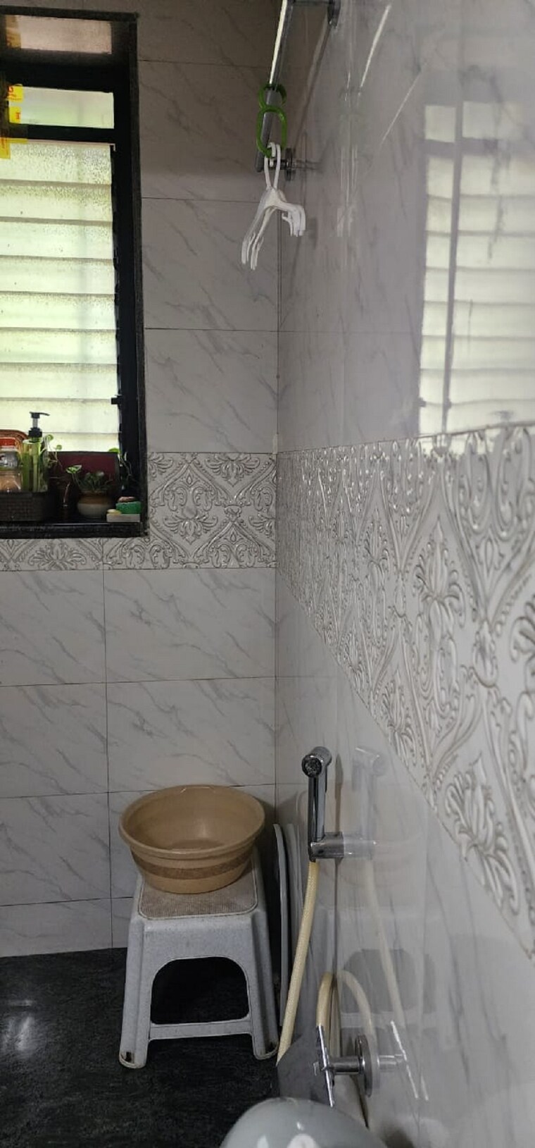 Bathroom, bandra west 2 Bedroom 750 Sq.Ft. Apartment In Bandra West Mumbai 9263100