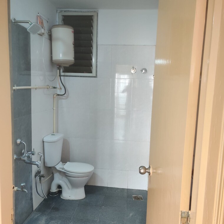 Bathroom, banaswadi 3 Bedroom 1400 Sq.Ft. Builder Floor In Banaswadi Bangalore 9263125