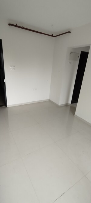 Room in 1 BHK Apartment at JVM Veda, Kasarvadavali – for Rent