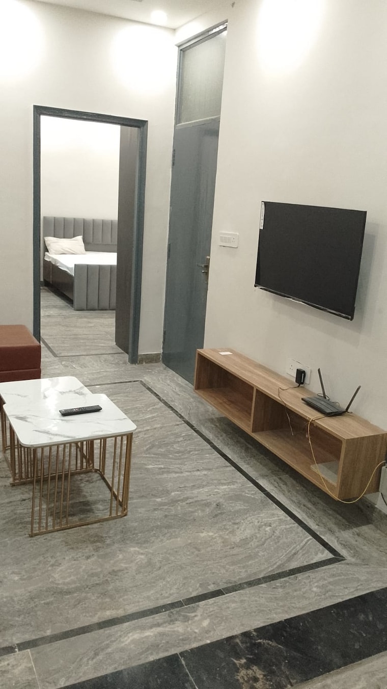 Living Room, sector 57 1.5 Bedroom 600 Sq.Ft. Builder Floor In Sector 57 Gurgaon 9263143