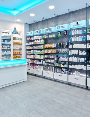  Shop For Rent in Vasant Vihar