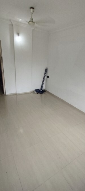 Room in 1 BHK Apartment at Vijay Garden, Ghodbunder Road – for Rent