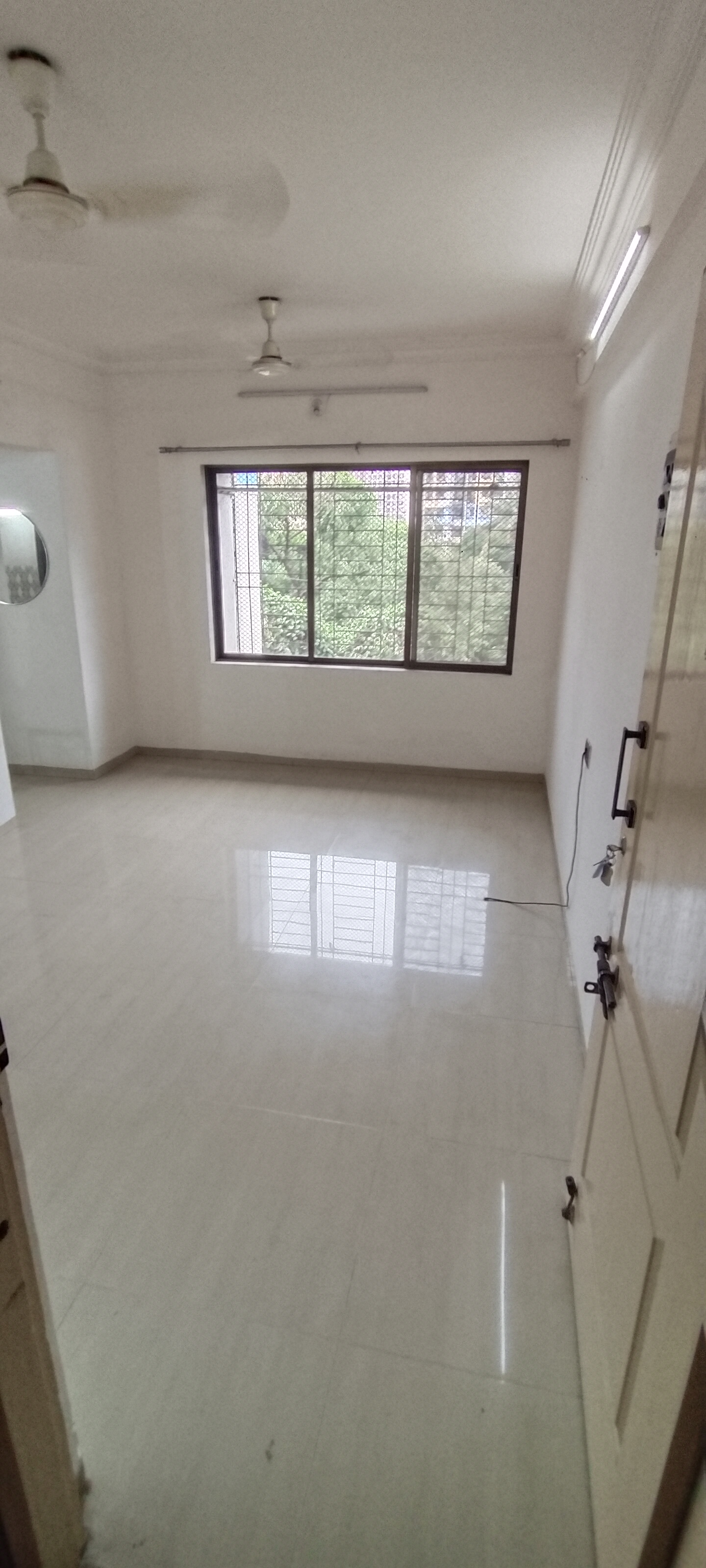 1 BHK + Extra Room Apartment For Rent in Vijay Garden