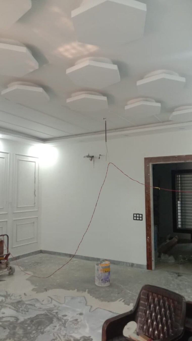 Living Room, nehru nagar ii 3 Bedroom 200 Sq.Yd. Builder Floor In Nehru Nagar ii Ghaziabad 9263204