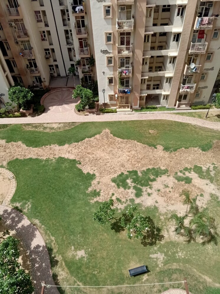 Exterior View, shree-vardhman-mantra 2 Bedroom 800 Sq.Ft. Apartment In Sector 67 Gurgaon 9263201