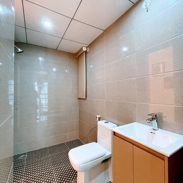 Attached Bathroom in 2 BHK Builder Floor at Sector 76 – for Sale