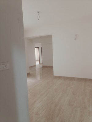 Room in 3 BHK Apartment at KLJ Greens, Sector 77 – for Sale