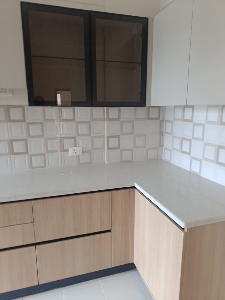 Kitchen, klj-greens 3 Bedroom 902 Sq.Ft. Apartment In Sector 77 Faridabad 9263280