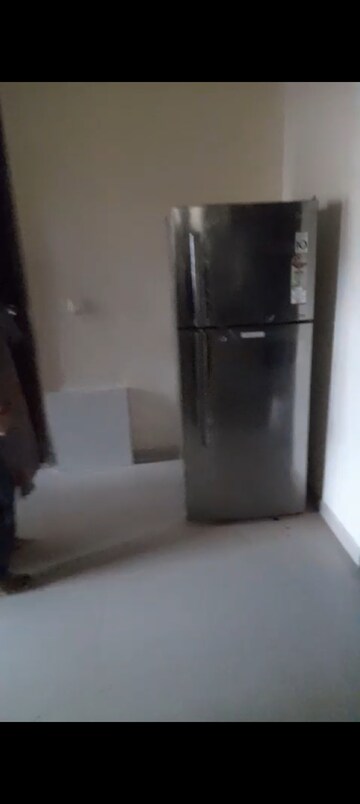 Furnished Amenities in 3 BHK Apartment at KW Srishti, Raj Nagar Extension – for Rent