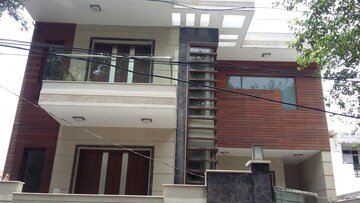 1 BHK Independent House For Rent in Sector 4