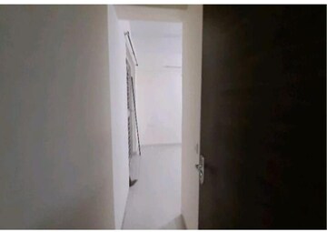 Room in 2 BHK Apartment at Sukhwani Palm Breeze, Pimple Saudagar – for Rent