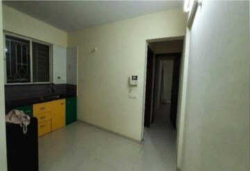 Room in 2 BHK Apartment at Sukhwani Palm Breeze, Pimple Saudagar – for Rent