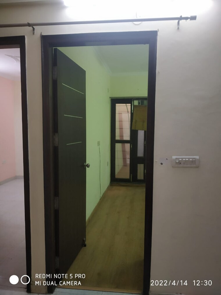 Room, sector 4 1 Bedroom 887 Sq.Ft. Independent House In Sector 4 Gurgaon 9263298