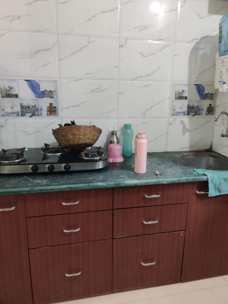 Kitchen, yashraj-park-chs 2 Bedroom 650 Sq.Ft. Apartment In Kasarvadavali Thane 9263345