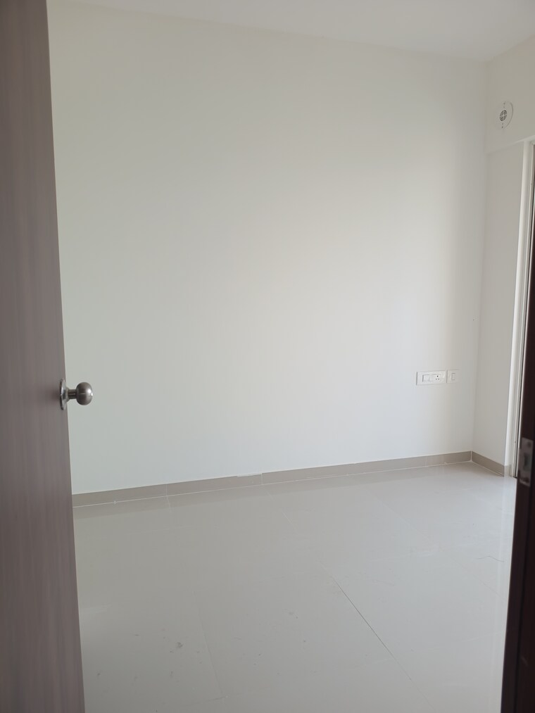Room, jp-north-aviva 1 Bedroom 309 Sq.Ft. Apartment In Mira Road Thane 9263373