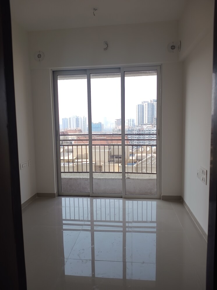 Room, jp-north-aviva 1 Bedroom 309 Sq.Ft. Apartment In Mira Road Thane 9263373