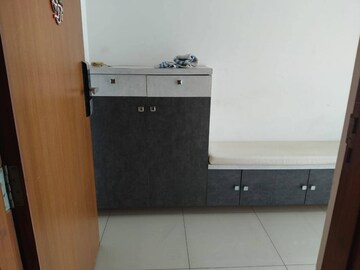 Furnished Amenities in 2 BHK Apartment at Amanora Neo Towers, Hadapsar – for Sale