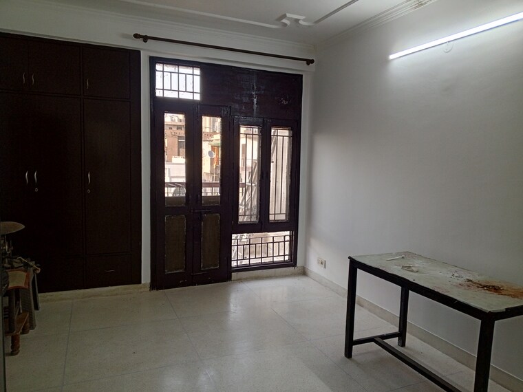 Room, cghs-hewo-apartments 3 Bedroom 1430 Sq.Ft. Apartment In Sector 56 Gurgaon 9263400