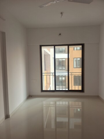 Room in 2 BHK Apartment at Tiara Hills, Mira Road – for Rent