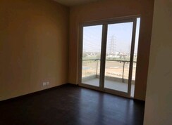 3 BHK + Servant Room Apartment For Sale in Emaar Palm Gardens