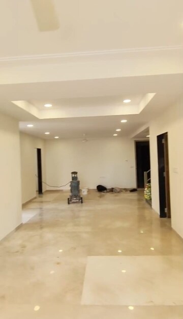 Living Room in 3.5 BHK Apartment at Rag Megh Malhar, Goregaon East – for Rent