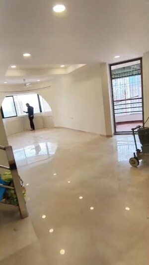 Living Room in 3.5 BHK Apartment at Rag Megh Malhar, Goregaon East – for Rent
