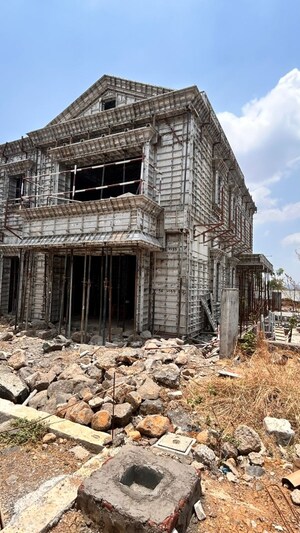 4 BHK Villa – Exterior View View at Lodha Hanging Garden Palava, Dombivli East - for Sale