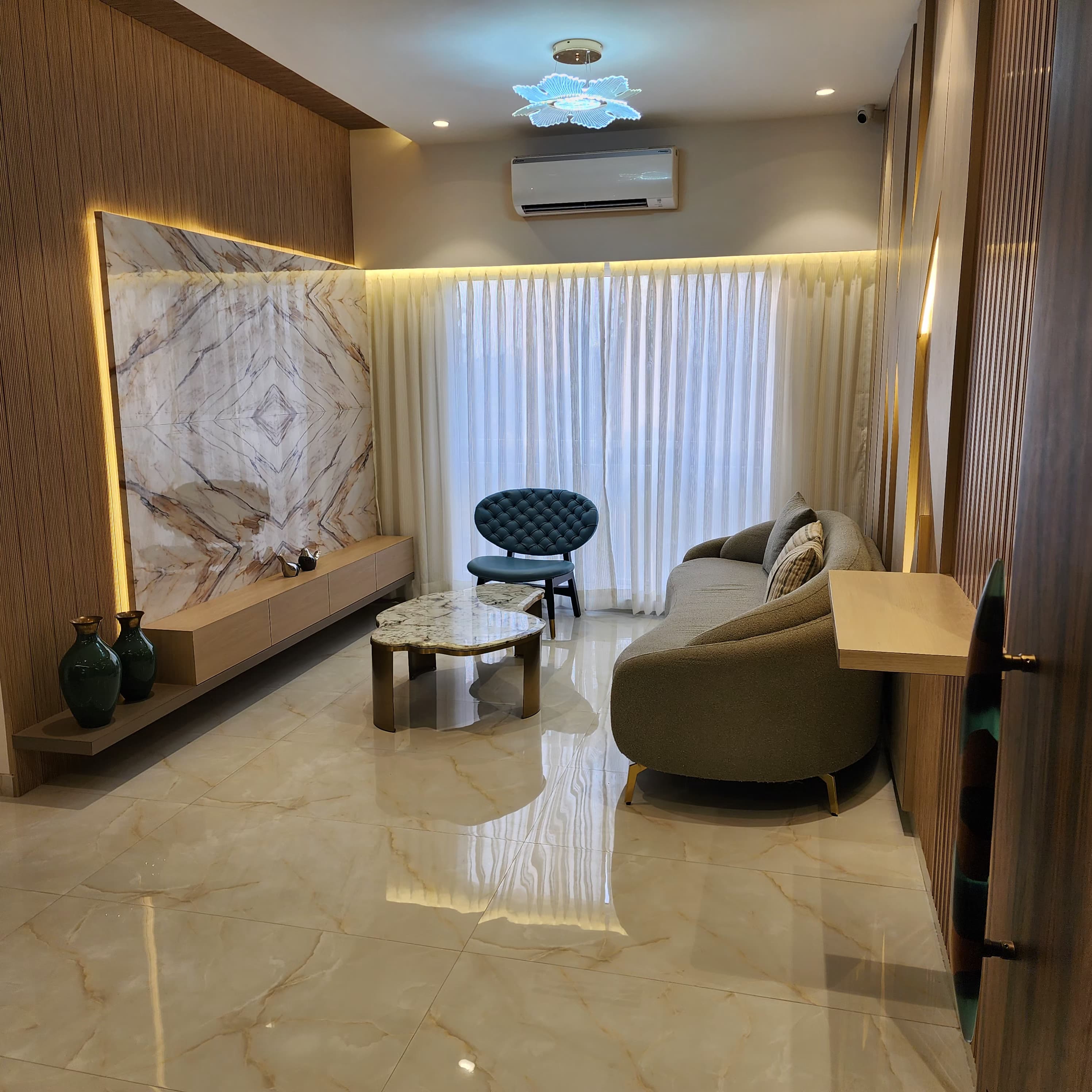 2 BHK Apartment For Sale in Malhar 24 East