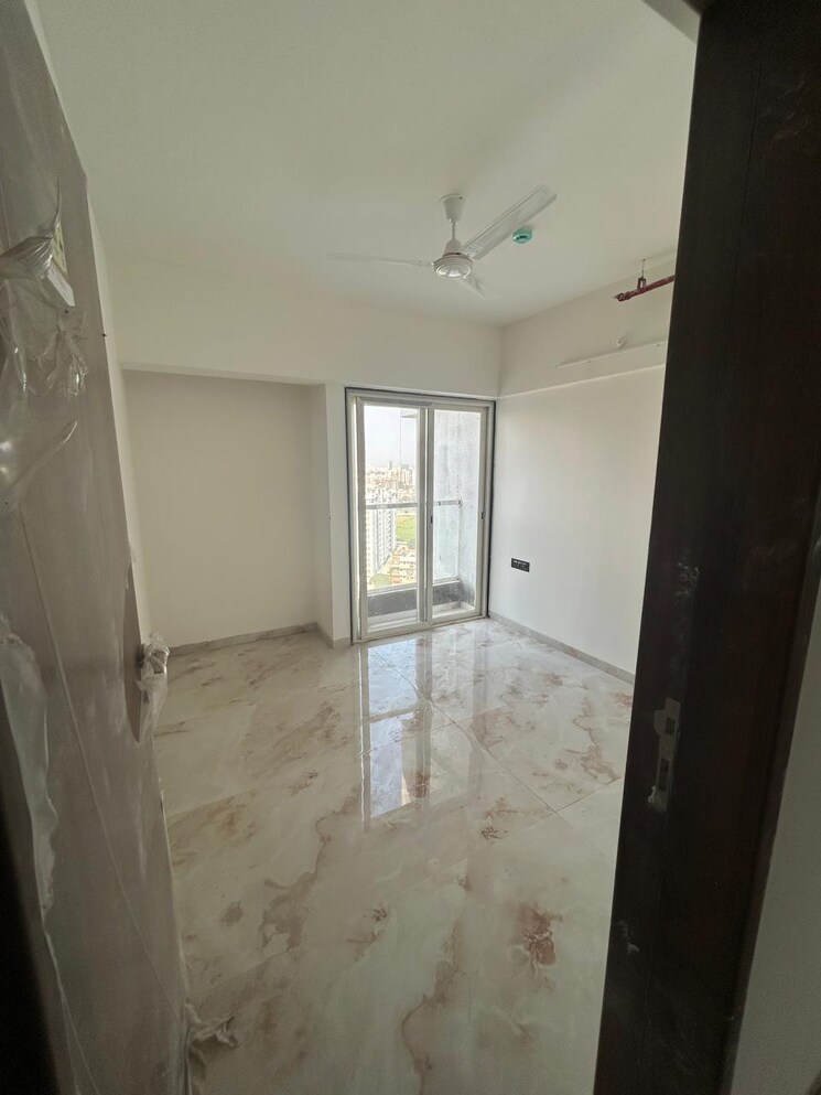 Bathroom, godrej-green-cove 1 Bedroom 460 Sq.Ft. Apartment In Mahalunge Pune 9263498