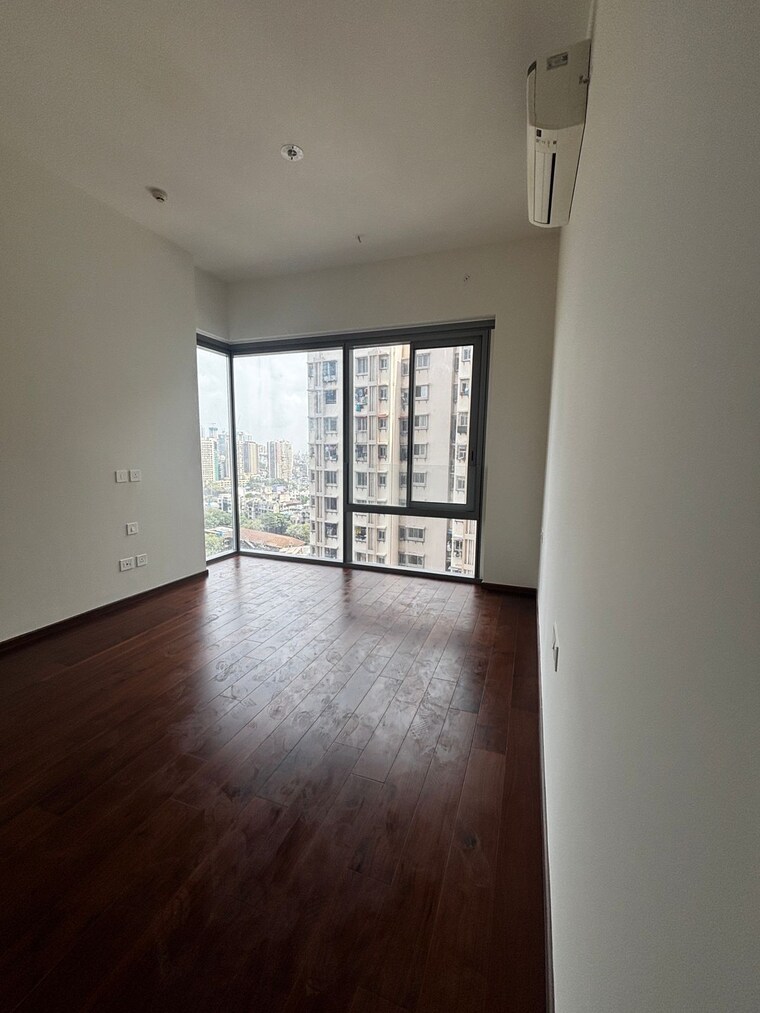 Master Bedroom, piramal-mahalaxmi 2 Bedroom 740 Sq.Ft. Apartment In Mahalaxmi Mumbai 9263518