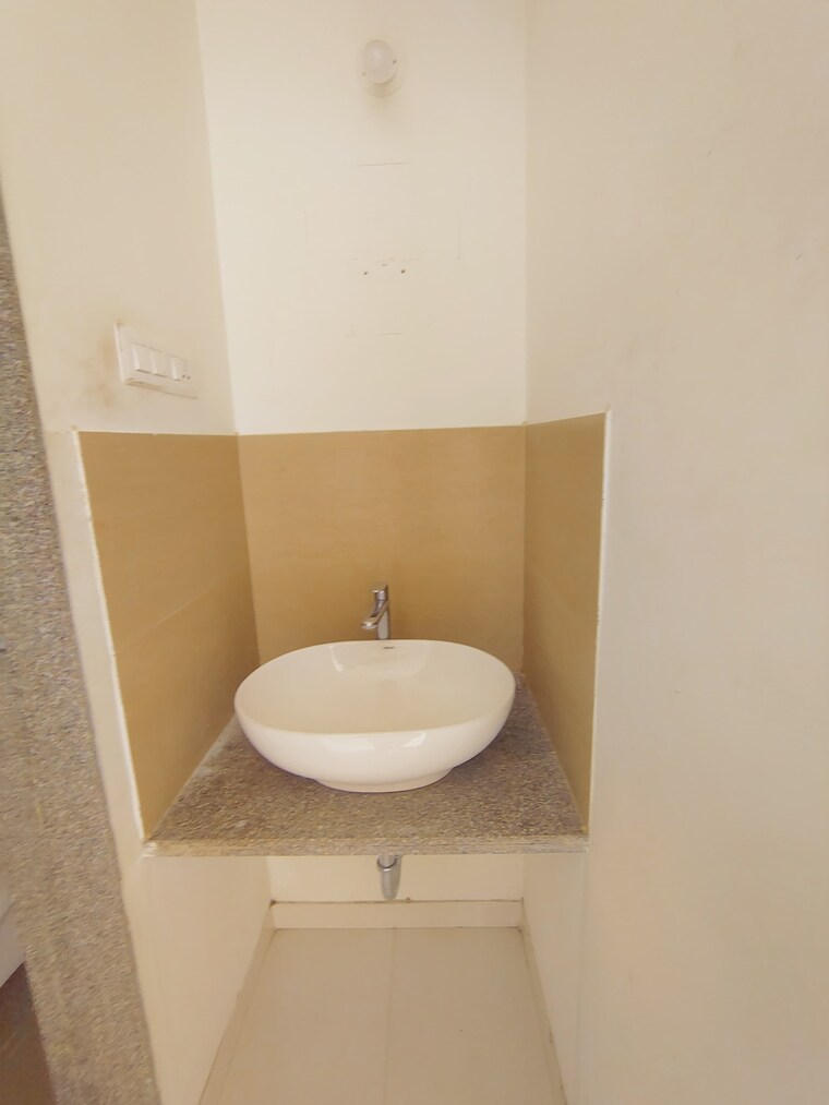 Bathroom, rohan-ananta 2 Bedroom 695 Sq.Ft. Apartment In Tathawade Pune 9263503