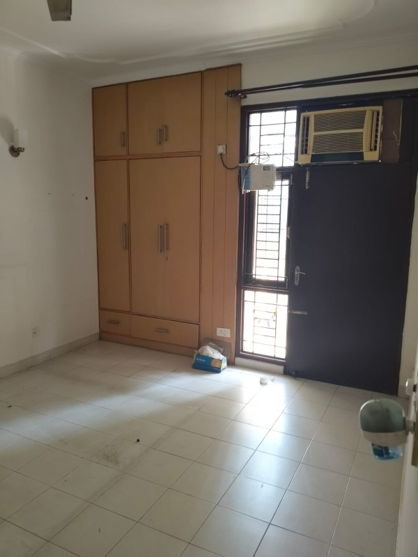 4 BHK + Servant Room,Study Room Villa For Sale in Puri Diplomatic Greens Villas