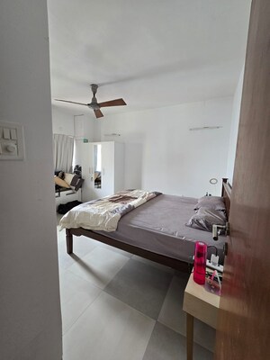 Bedroom in 2 BHK Apartment at Bandra West – for Rent